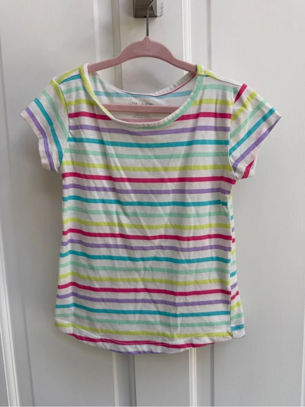 The Children's Place Girls 4 White Short Sleeve Tee Shirt Top Rainbow Stripes